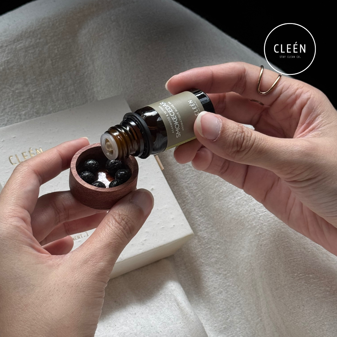 Car Vent Diffuser + Aromatique Blend OIL